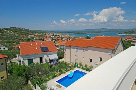 Apartma Matoc *