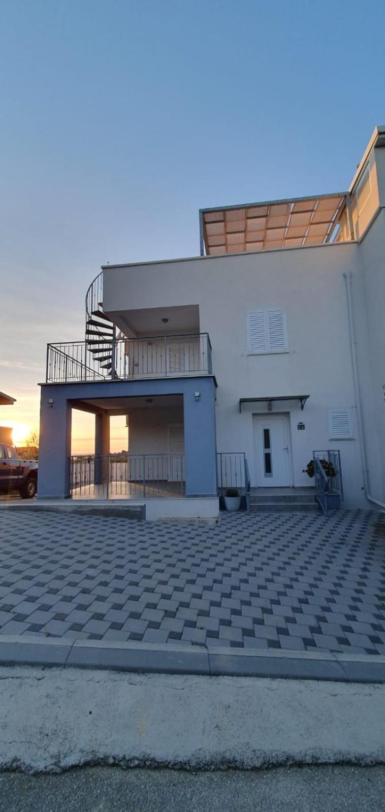 Apartment Matoc