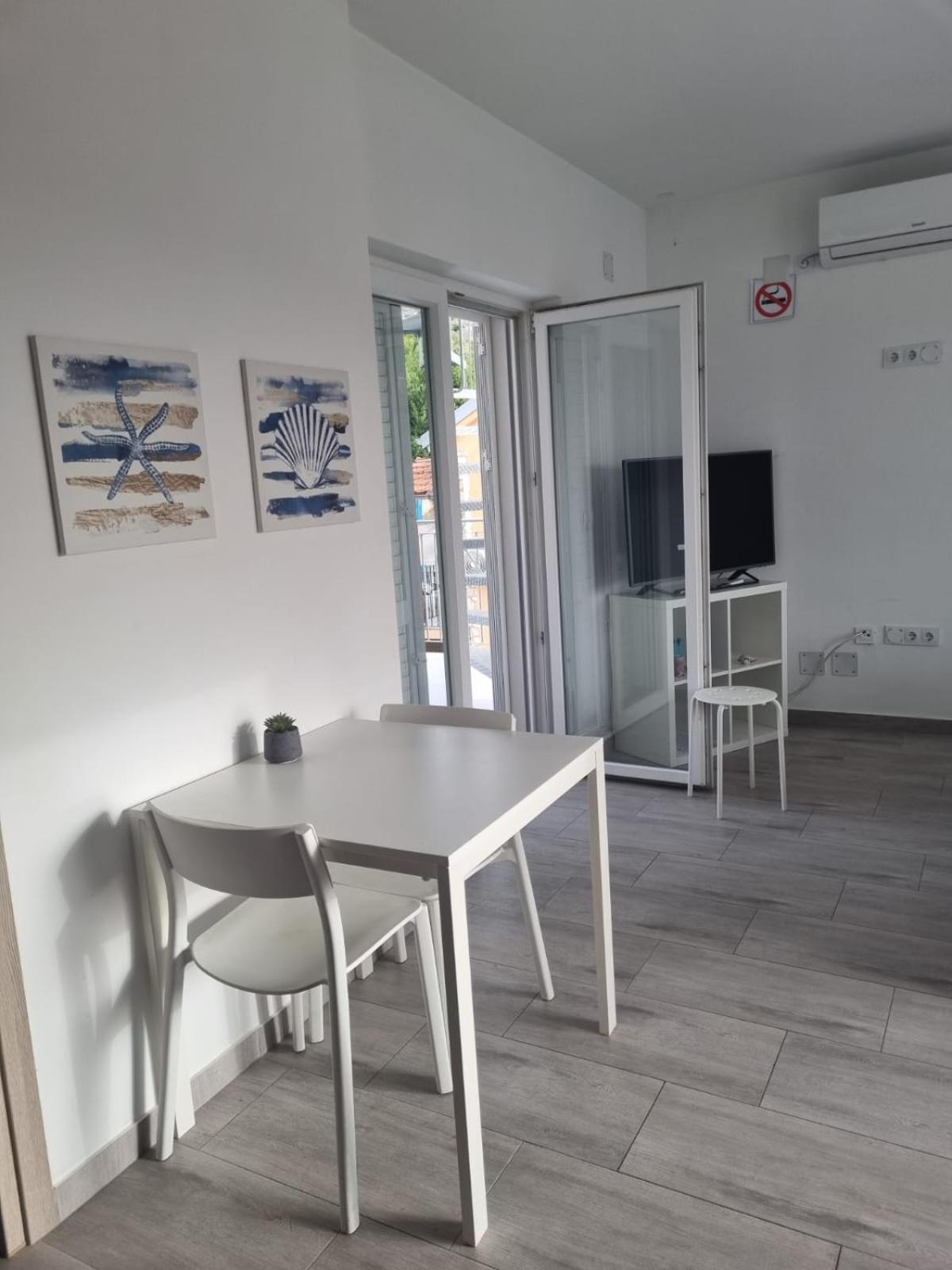 Matoc Apartment *
